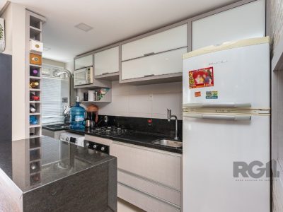 Apartamento à venda com 68m², 3 quartos, 1 suíte, 1 vaga no bairro Azenha em Porto Alegre - Foto 7