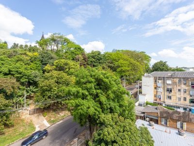 Apartamento à venda com 68m², 3 quartos, 1 suíte, 1 vaga no bairro Azenha em Porto Alegre - Foto 19