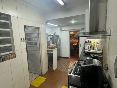 Apartamento à venda com 147m², 3 quartos, 1 suíte no bairro Mont Serrat em Porto Alegre - Foto 8