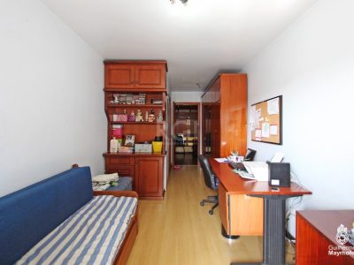 Casa à venda com 326m², 3 quartos, 3 suítes, 4 vagas no bairro Glória em Porto Alegre - Foto 24