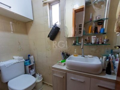 Apartamento à venda com 243m², 2 quartos, 1 suíte, 3 vagas no bairro Menino Deus em Porto Alegre - Foto 9