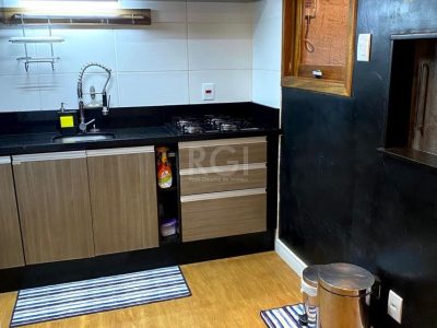 Casa Condominio à venda com 137m², 3 quartos, 1 suíte, 3 vagas no bairro Tristeza em Porto Alegre - Foto 5