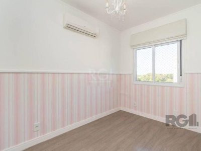 Apartamento à venda com 79m², 3 quartos, 1 suíte, 2 vagas no bairro Jardim Carvalho em Porto Alegre - Foto 4