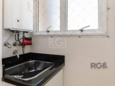 Apartamento à venda com 79m², 3 quartos, 1 suíte, 2 vagas no bairro Jardim Carvalho em Porto Alegre - Foto 11