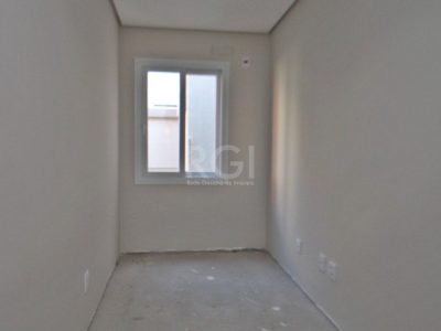 Casa à venda com 190m², 3 quartos, 1 suíte, 2 vagas no bairro São João em Porto Alegre - Foto 35