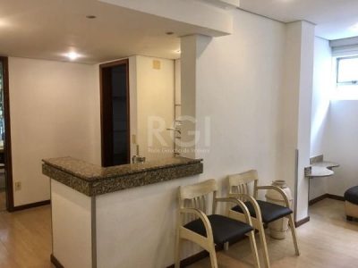 Conjunto/Sala à venda com 95m², 1 vaga no bairro Moinhos de Vento em Porto Alegre - Foto 2