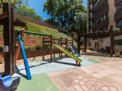 Apartamento à venda com 106m², 3 quartos, 1 suíte, 2 vagas no bairro Floresta em Porto Alegre - Foto 21