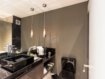 Apartamento à venda com 67m², 2 quartos, 1 suíte, 1 vaga no bairro Cristal em Porto Alegre - Foto 17