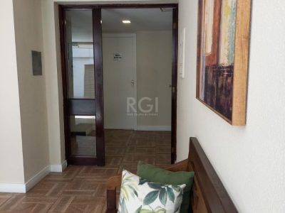 Apartamento à venda com 93m², 3 quartos, 1 suíte, 1 vaga no bairro Petrópolis em Porto Alegre - Foto 27