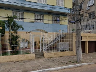 Apartamento à venda com 87m², 3 quartos, 2 vagas no bairro Medianeira em Porto Alegre - Foto 2