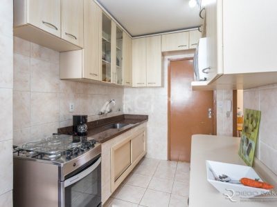 Apartamento à venda com 70m², 2 quartos, 1 vaga no bairro Petrópolis em Porto Alegre - Foto 9