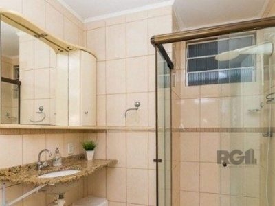 Apartamento à venda com 62m², 2 quartos, 1 suíte no bairro Centro em Porto Alegre - Foto 5