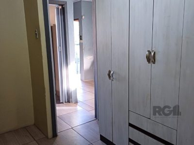 Casa à venda com 65m², 3 quartos, 1 suíte, 5 vagas no bairro Glória em Porto Alegre - Foto 5