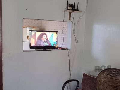 Casa à venda com 65m², 3 quartos, 1 suíte, 5 vagas no bairro Glória em Porto Alegre - Foto 10