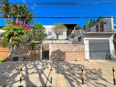 Casa Condominio à venda com 163m², 3 quartos, 1 suíte, 1 vaga no bairro Santa Tereza em Porto Alegre - Foto 47