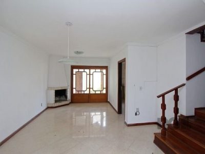 Casa à venda com 172m², 3 quartos, 2 suítes, 2 vagas no bairro Ipanema em Porto Alegre - Foto 7