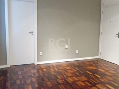 Apartamento à venda com 55m², 2 quartos no bairro São Geraldo em Porto Alegre - Foto 8