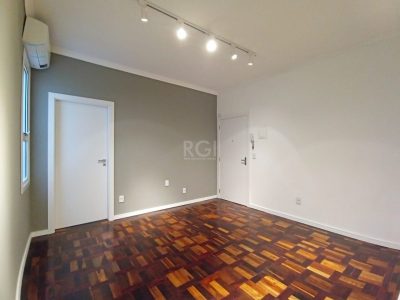 Apartamento à venda com 55m², 2 quartos no bairro São Geraldo em Porto Alegre - Foto 9