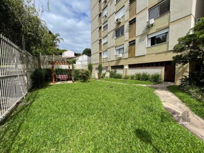 Apartamento à venda com 88m², 3 quartos, 1 vaga no bairro Cristal em Porto Alegre - Foto 4