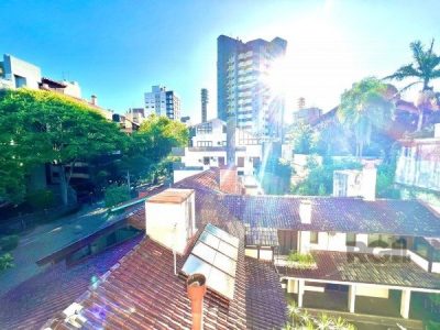 Apartamento à venda com 94m², 2 quartos, 2 suítes, 2 vagas no bairro Bela Vista em Porto Alegre - Foto 6