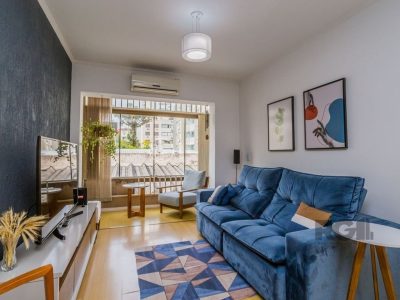 Apartamento à venda com 62m², 2 quartos, 1 suíte, 1 vaga no bairro Petrópolis em Porto Alegre - Foto 4