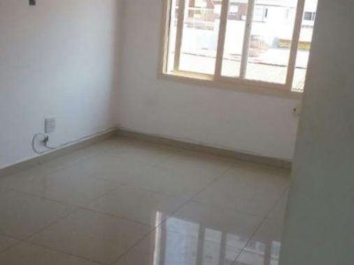 Apartamento à venda com 79m², 2 quartos, 2 vagas no bairro Santana em Porto Alegre - Foto 3