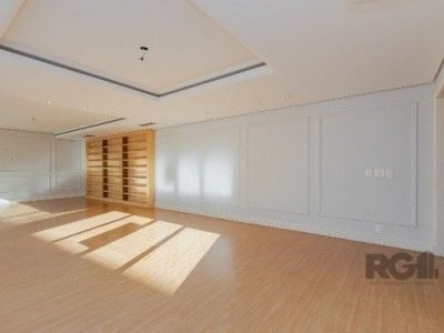 Apartamento à venda com 283m², 4 quartos, 1 suíte, 2 vagas no bairro Moinhos de Vento em Porto Alegre - Foto 6