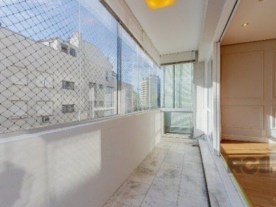 Apartamento à venda com 283m², 4 quartos, 1 suíte, 2 vagas no bairro Moinhos de Vento em Porto Alegre - Foto 9