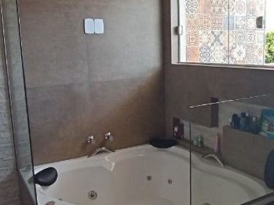 Casa à venda com 190m², 3 quartos, 3 suítes, 3 vagas no bairro Cristal em Porto Alegre - Foto 26