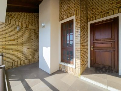 Casa à venda com 260m², 4 quartos, 2 suítes, 3 vagas no bairro Glória em Porto Alegre - Foto 4