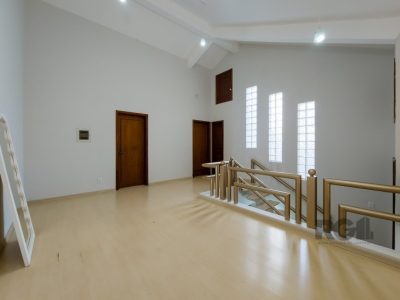 Casa à venda com 260m², 4 quartos, 2 suítes, 3 vagas no bairro Glória em Porto Alegre - Foto 37