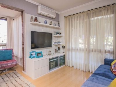 Apartamento à venda com 85m², 2 quartos, 1 suíte, 2 vagas no bairro Jardim Lindóia em Porto Alegre - Foto 3