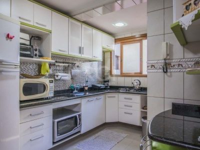 Apartamento à venda com 85m², 2 quartos, 1 suíte, 2 vagas no bairro Jardim Lindóia em Porto Alegre - Foto 11