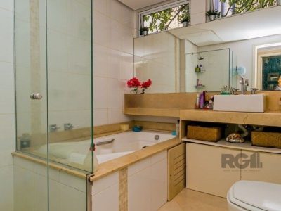 Apartamento à venda com 76m², 2 quartos, 1 vaga no bairro Bela Vista em Porto Alegre - Foto 8