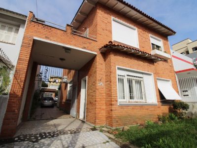 Casa à venda com 240m², 4 quartos, 1 suíte, 3 vagas no bairro Partenon em Porto Alegre - Foto 2