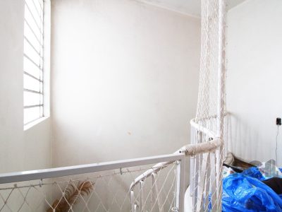 Casa à venda com 240m², 4 quartos, 1 suíte, 3 vagas no bairro Partenon em Porto Alegre - Foto 19