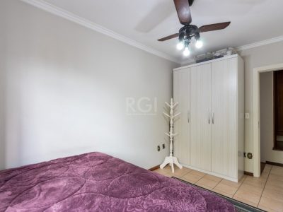 Casa Condominio à venda com 174m², 3 quartos, 1 suíte, 4 vagas no bairro Tristeza em Porto Alegre - Foto 23