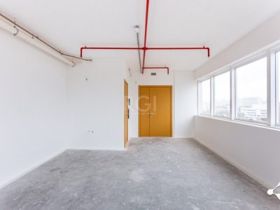 Conjunto/Sala à venda com 144m² no bairro Santana em Porto Alegre - Foto 2