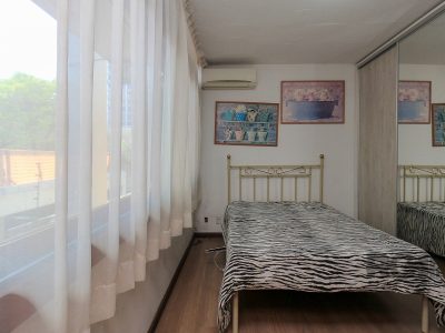 Casa à venda com 480m², 4 quartos, 4 suítes, 4 vagas no bairro Petrópolis em Porto Alegre - Foto 30