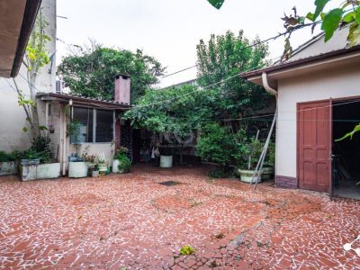 Casa à venda com 221m², 4 quartos, 1 suíte, 2 vagas no bairro São Geraldo em Porto Alegre - Foto 33