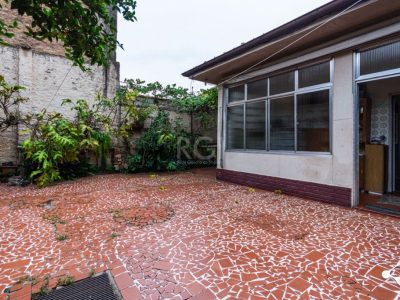 Casa à venda com 221m², 4 quartos, 1 suíte, 2 vagas no bairro São Geraldo em Porto Alegre - Foto 34