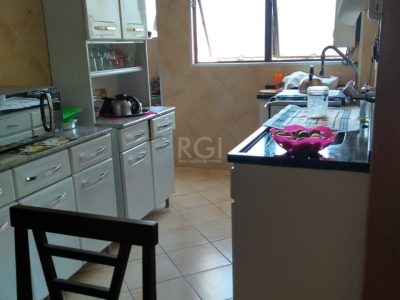 Apartamento à venda com 74m², 2 quartos, 1 vaga no bairro Partenon em Porto Alegre - Foto 18