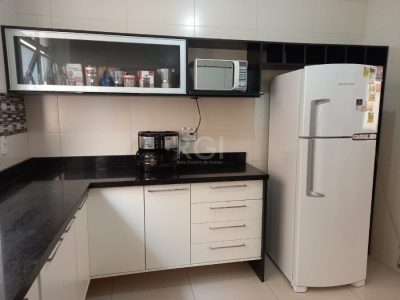 Apartamento à venda com 76m², 3 quartos, 1 vaga no bairro Petrópolis em Porto Alegre - Foto 6