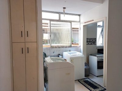 Apartamento à venda com 76m², 3 quartos, 1 vaga no bairro Petrópolis em Porto Alegre - Foto 15