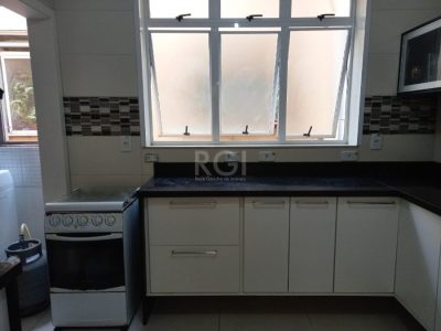 Apartamento à venda com 76m², 3 quartos, 1 vaga no bairro Petrópolis em Porto Alegre - Foto 8