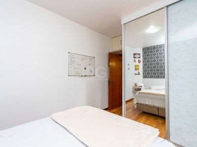 Apartamento à venda com 133m², 3 quartos, 1 suíte, 2 vagas no bairro Bela Vista em Porto Alegre - Foto 11