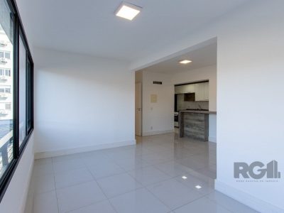 Apartamento à venda com 64m², 2 quartos, 1 suíte, 1 vaga no bairro Tristeza em Porto Alegre - Foto 11