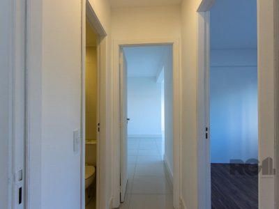 Apartamento à venda com 64m², 2 quartos, 1 suíte, 1 vaga no bairro Tristeza em Porto Alegre - Foto 28