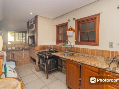 Casa à venda com 376m², 4 quartos, 3 suítes, 3 vagas no bairro Cristal em Porto Alegre - Foto 13