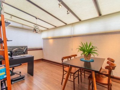 Apartamento à venda com 83m², 2 quartos, 1 suíte, 1 vaga no bairro Rio Branco em Porto Alegre - Foto 8